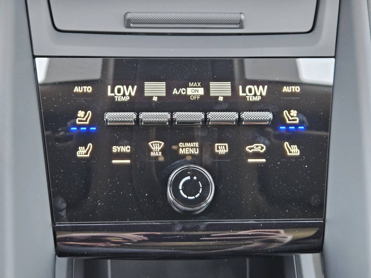 2025 Porsche Macan Electric Macan Electric