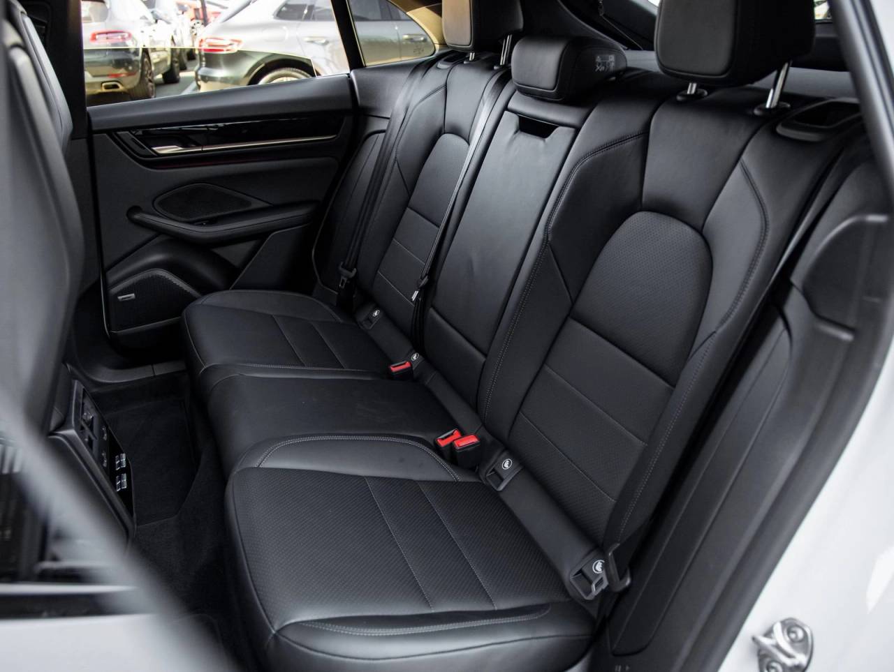 2025 Porsche Macan Electric