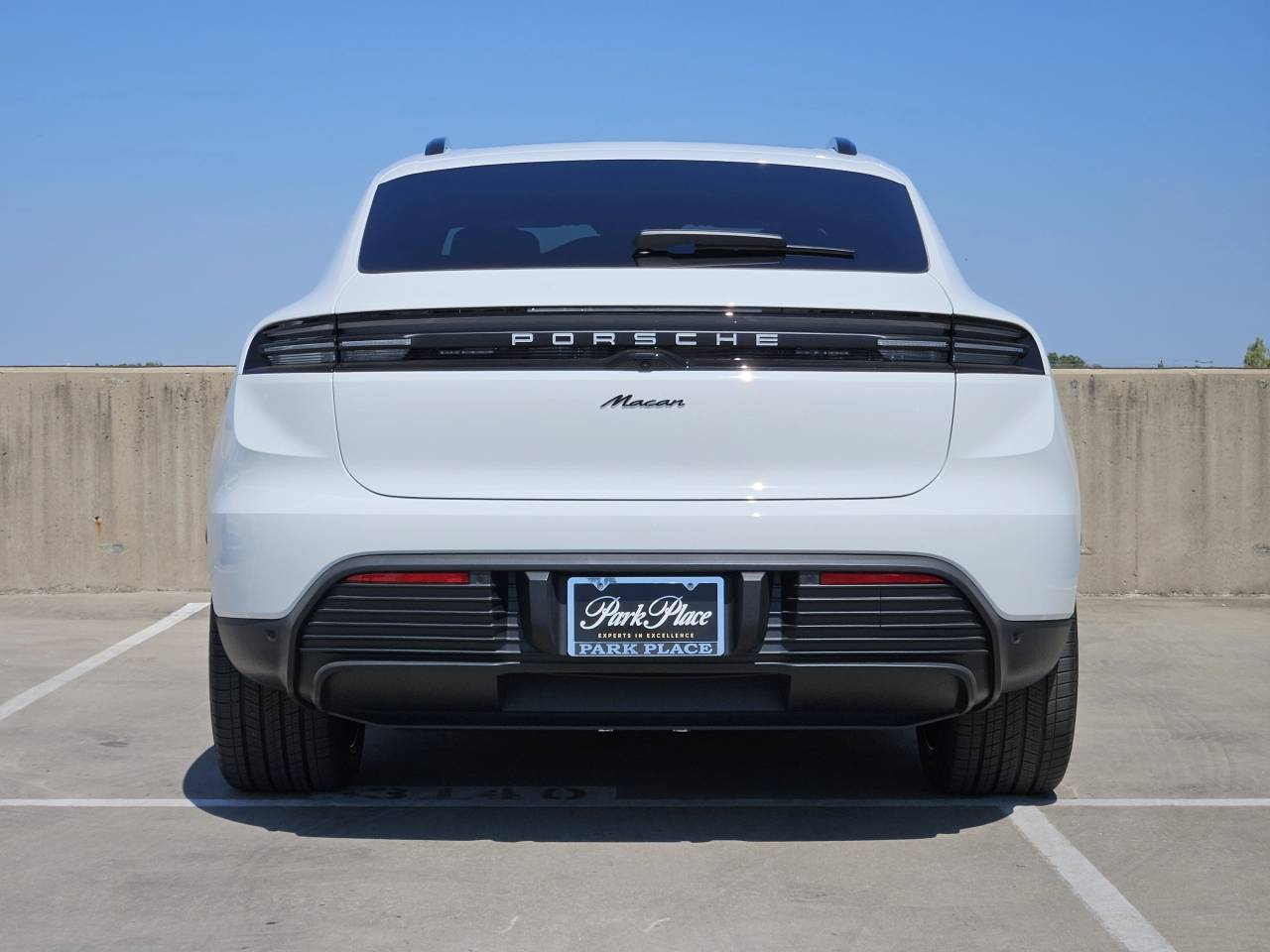 2025 Porsche Macan Electric Macan Electric