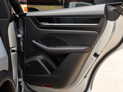 2025 Porsche Macan Electric Macan Electric