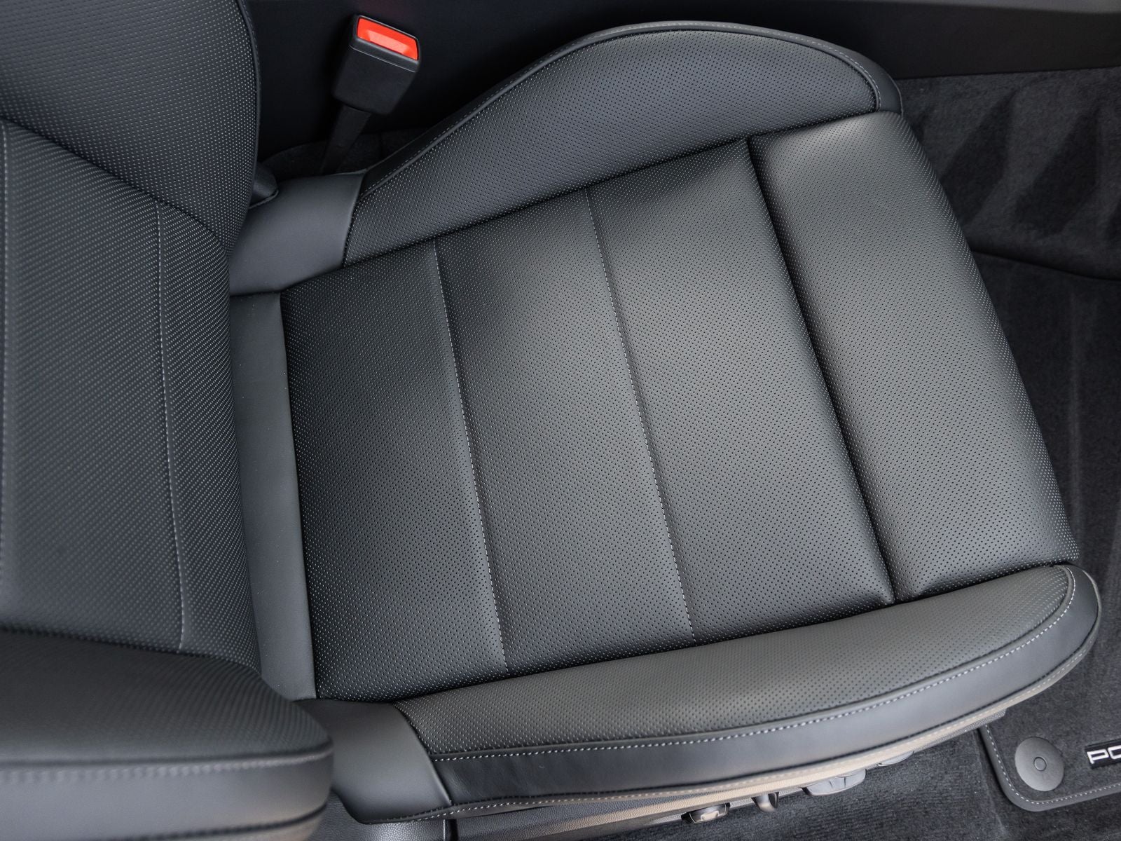 2025 Porsche Macan Electric Macan Electric