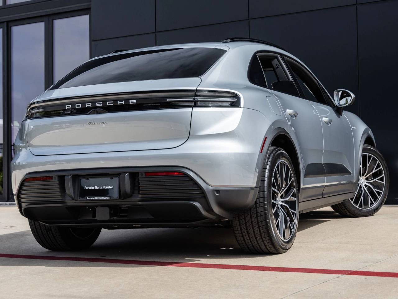 2025 Porsche Macan Electric Macan Electric