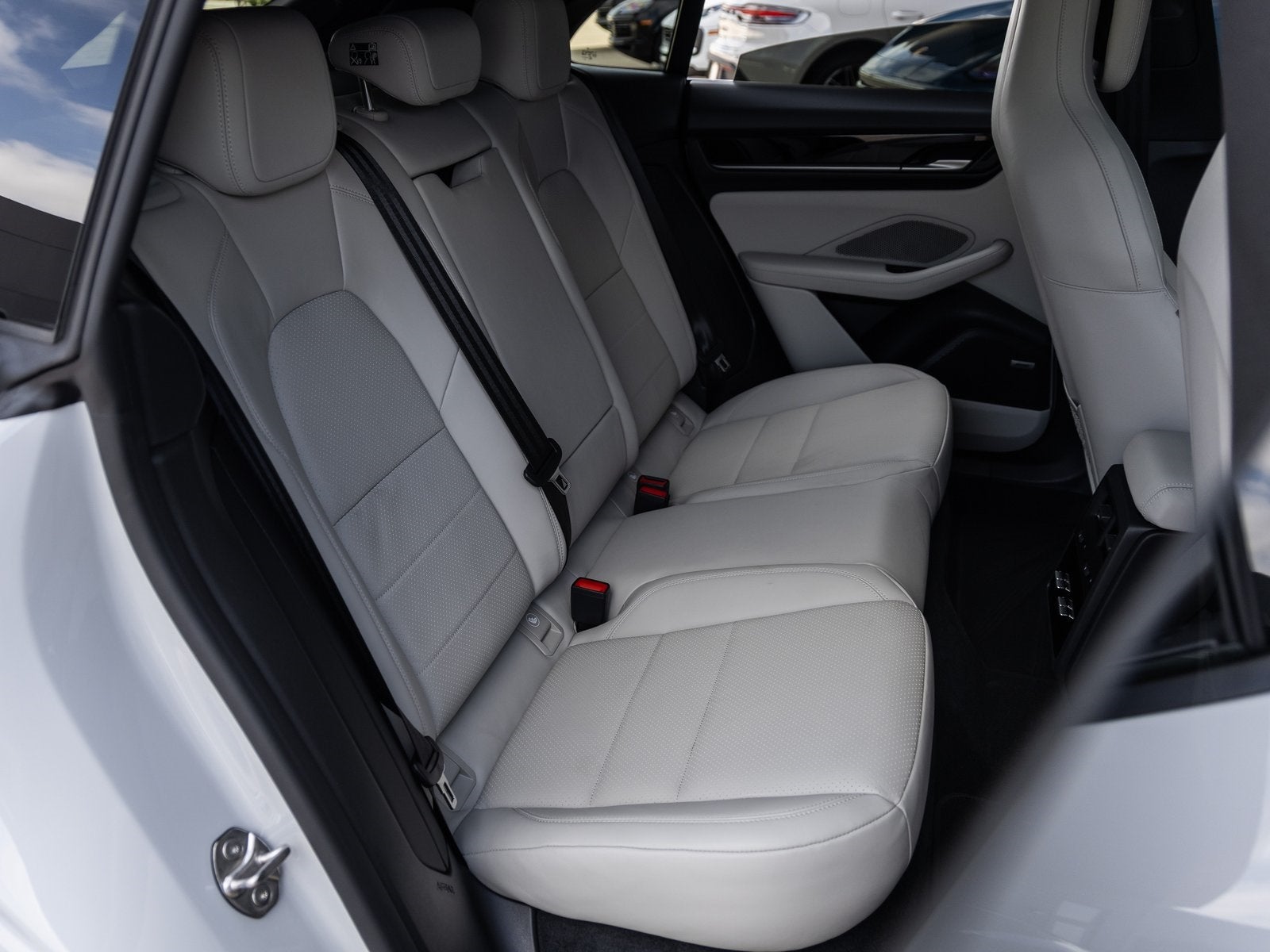 2026 Porsche Macan Electric Macan Electric