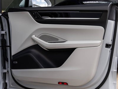 2026 Porsche Macan Electric Macan Electric