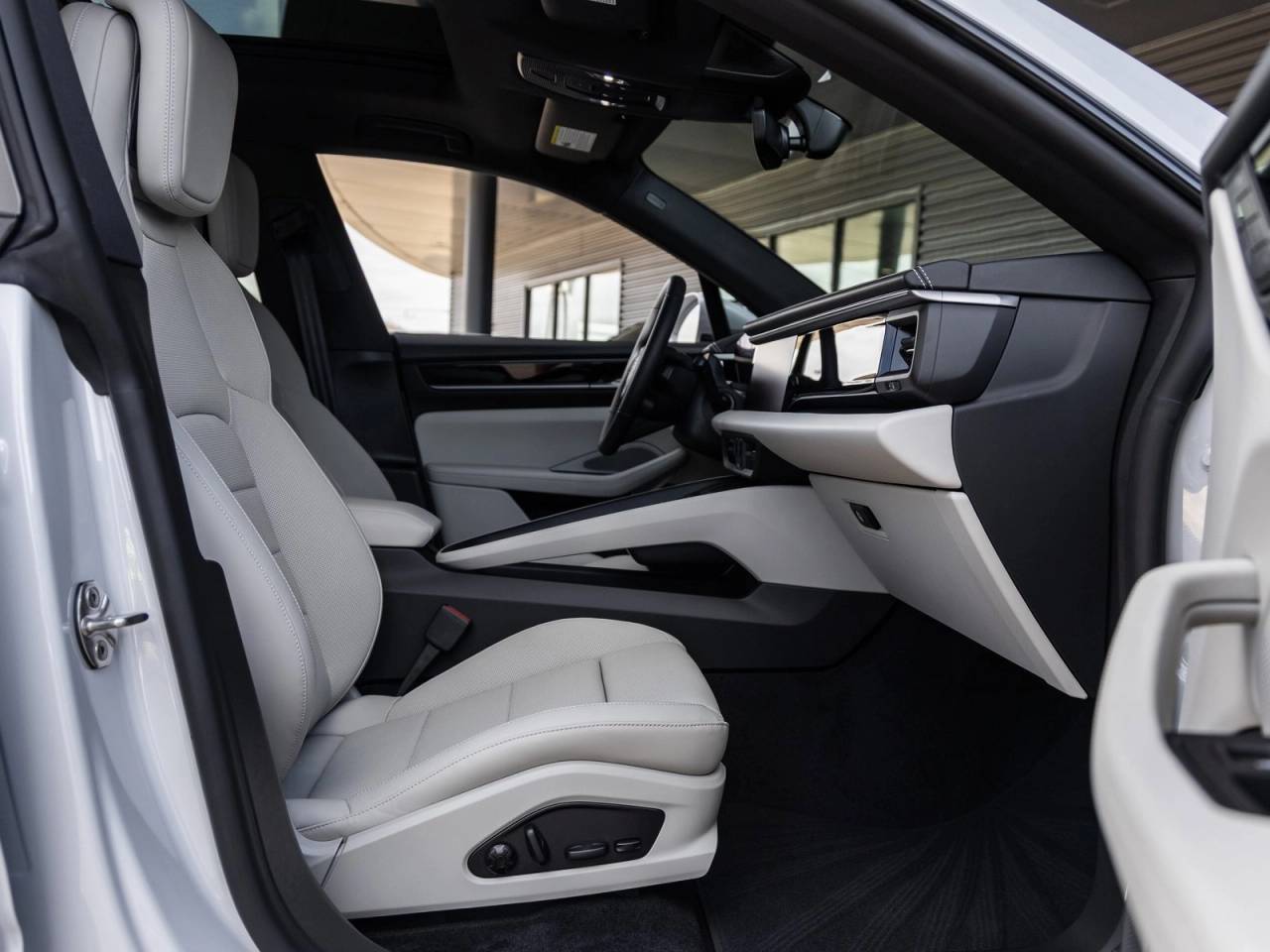 2026 Porsche Macan Electric Macan Electric