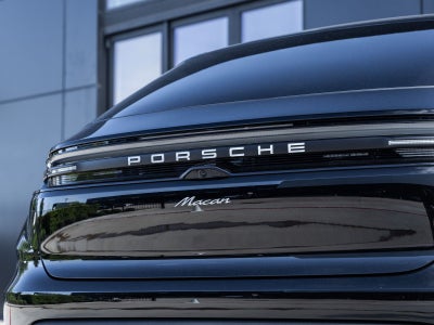 2026 Porsche Macan Macan Electric