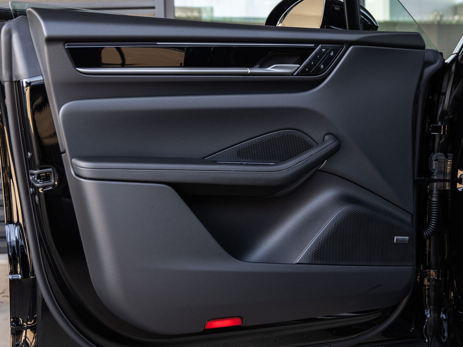 2026 Porsche Macan Macan Electric