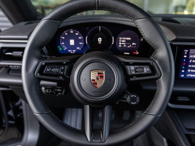 2026 Porsche Macan Macan Electric