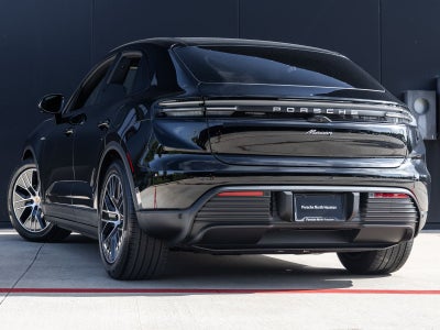 2026 Porsche Macan Macan Electric