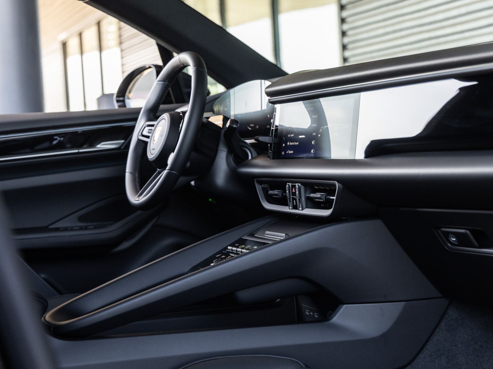 2026 Porsche Macan Macan Electric