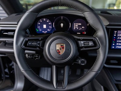 2026 Porsche Macan Macan Electric