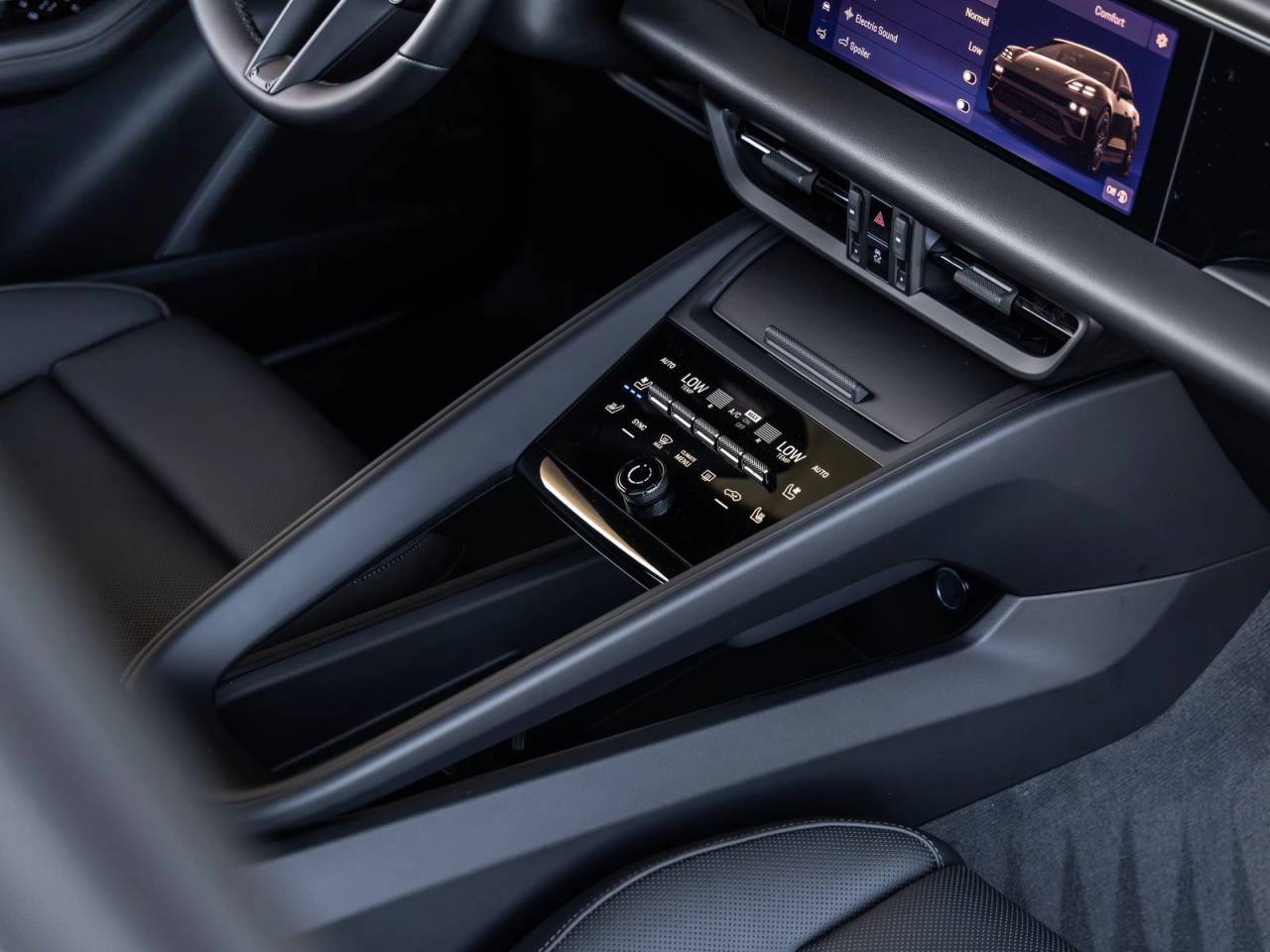 2026 Porsche Macan Macan Electric