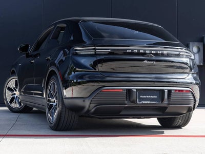 2026 Porsche Macan Macan Electric