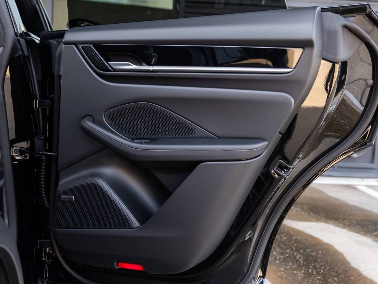 2026 Porsche Macan Macan Electric
