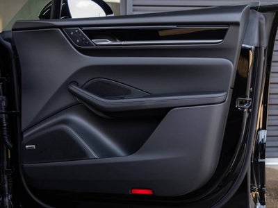 2026 Porsche Macan Macan Electric
