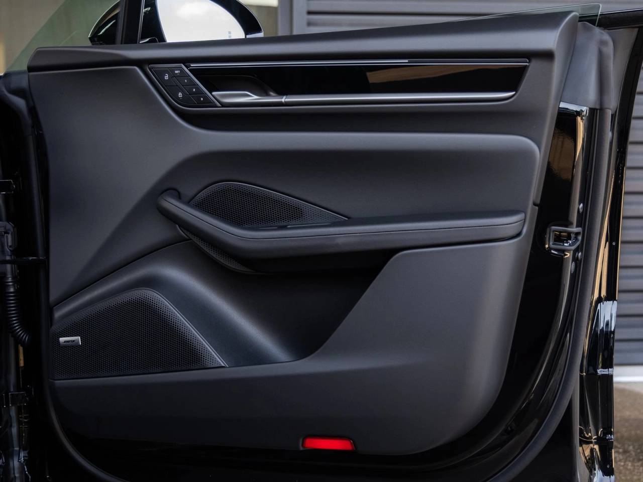 2026 Porsche Macan Macan Electric