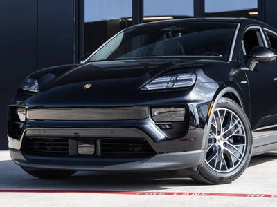 2026 Porsche Macan Macan Electric