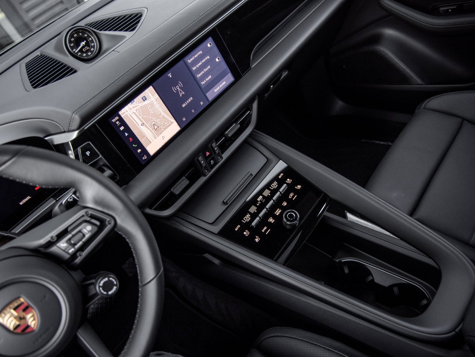 2026 Porsche Macan Macan Electric