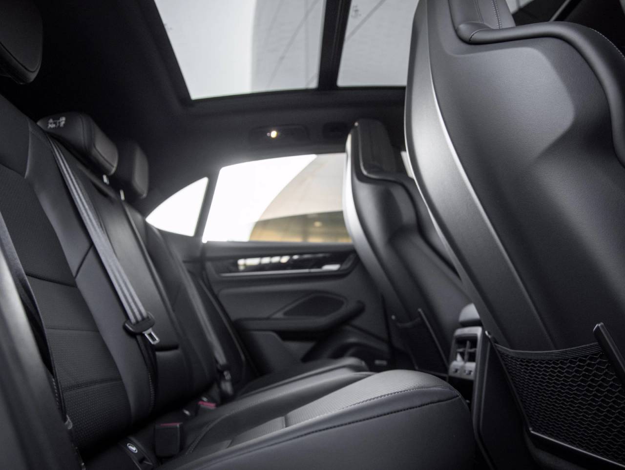2026 Porsche Macan Macan Electric