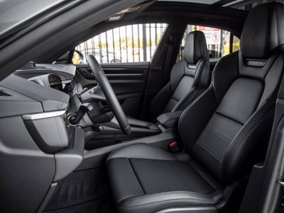 2026 Porsche Macan Macan Electric