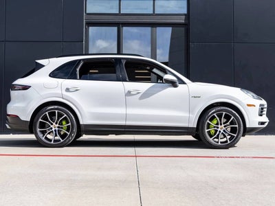 2023 Porsche Cayenne Cayenne E-Hybrid