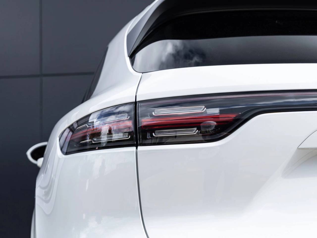 2023 Porsche Cayenne Cayenne E-Hybrid