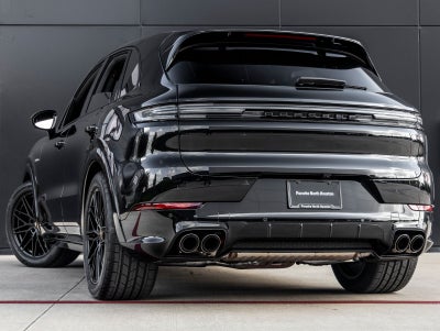 2025 Porsche Cayenne E-Hybrid