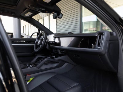 2025 Porsche Cayenne E-Hybrid