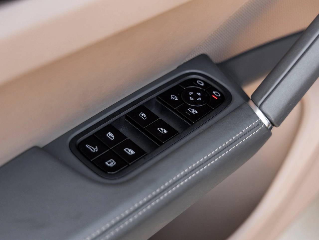 2020 Porsche Cayenne Cayenne E-Hybrid