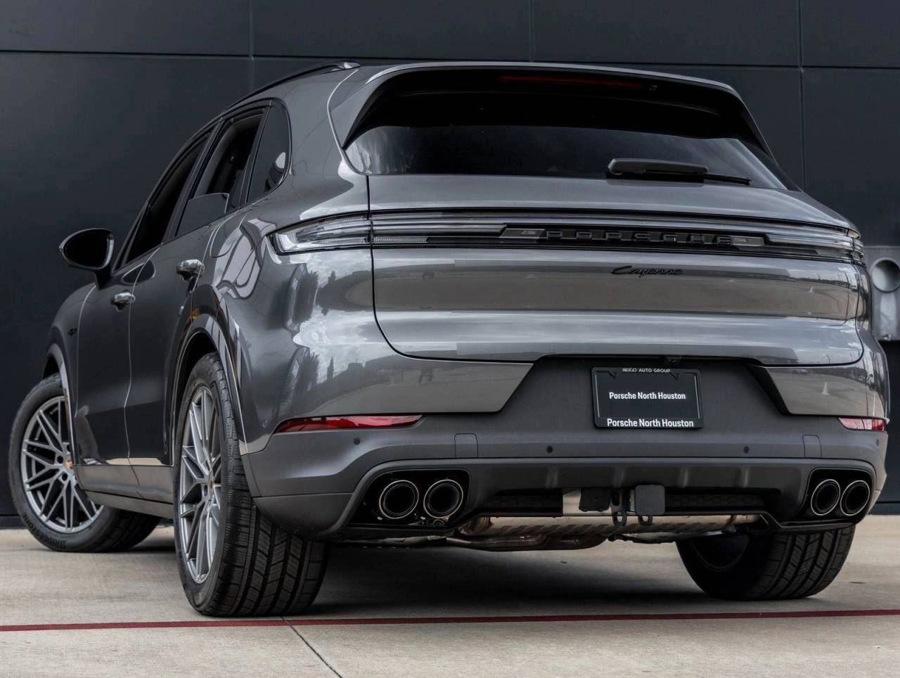 2025 Porsche Cayenne E-Hybrid