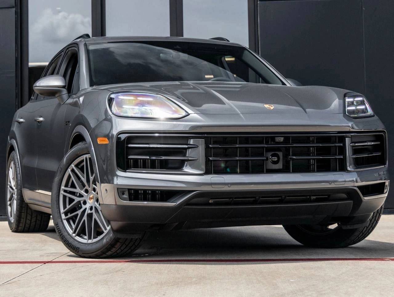2025 Porsche Cayenne E-Hybrid