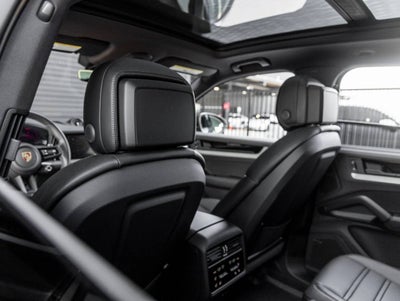 2024 Porsche Cayenne Cayenne E-Hybrid