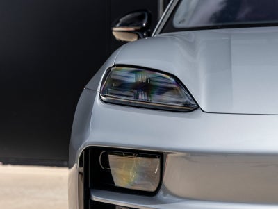 2026 Porsche Macan Macan GTS Electric