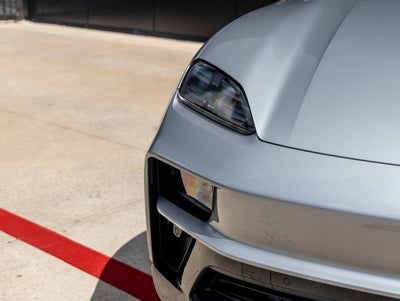 2026 Porsche Macan Macan GTS Electric