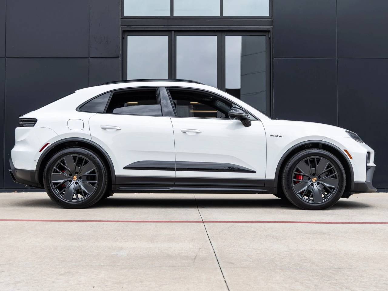 2026 Porsche Macan GTS Electric