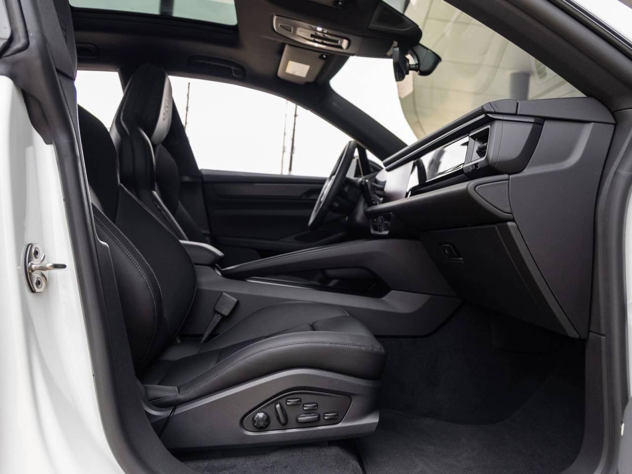 2026 Porsche Macan GTS Electric