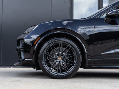 2026 Porsche Macan GTS Electric