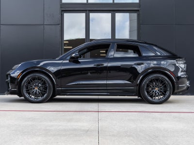2026 Porsche Macan GTS Electric