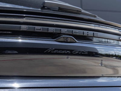 2026 Porsche Macan Macan GTS Electric