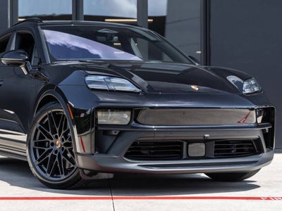 2026 Porsche Macan Macan GTS Electric