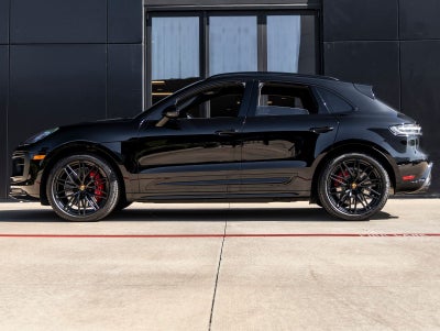 2025 Porsche Macan Macan GTS