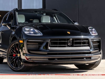 2025 Porsche Macan Macan GTS