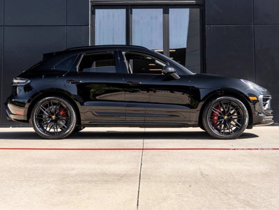 2025 Porsche Macan Macan GTS