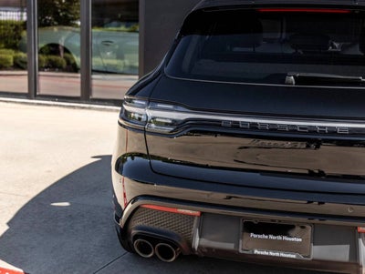2025 Porsche Macan Macan GTS
