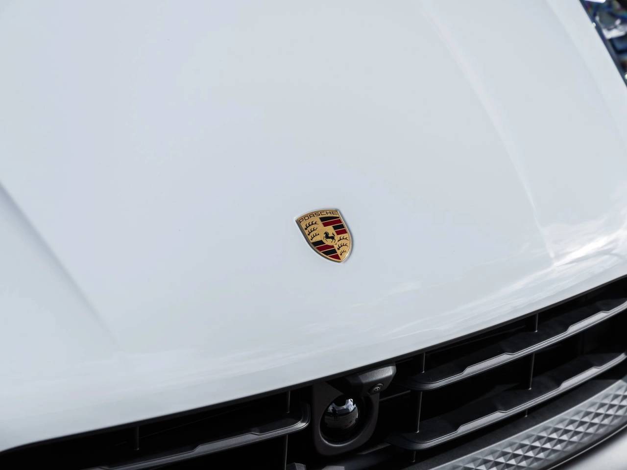 2026 Porsche Macan Macan GTS