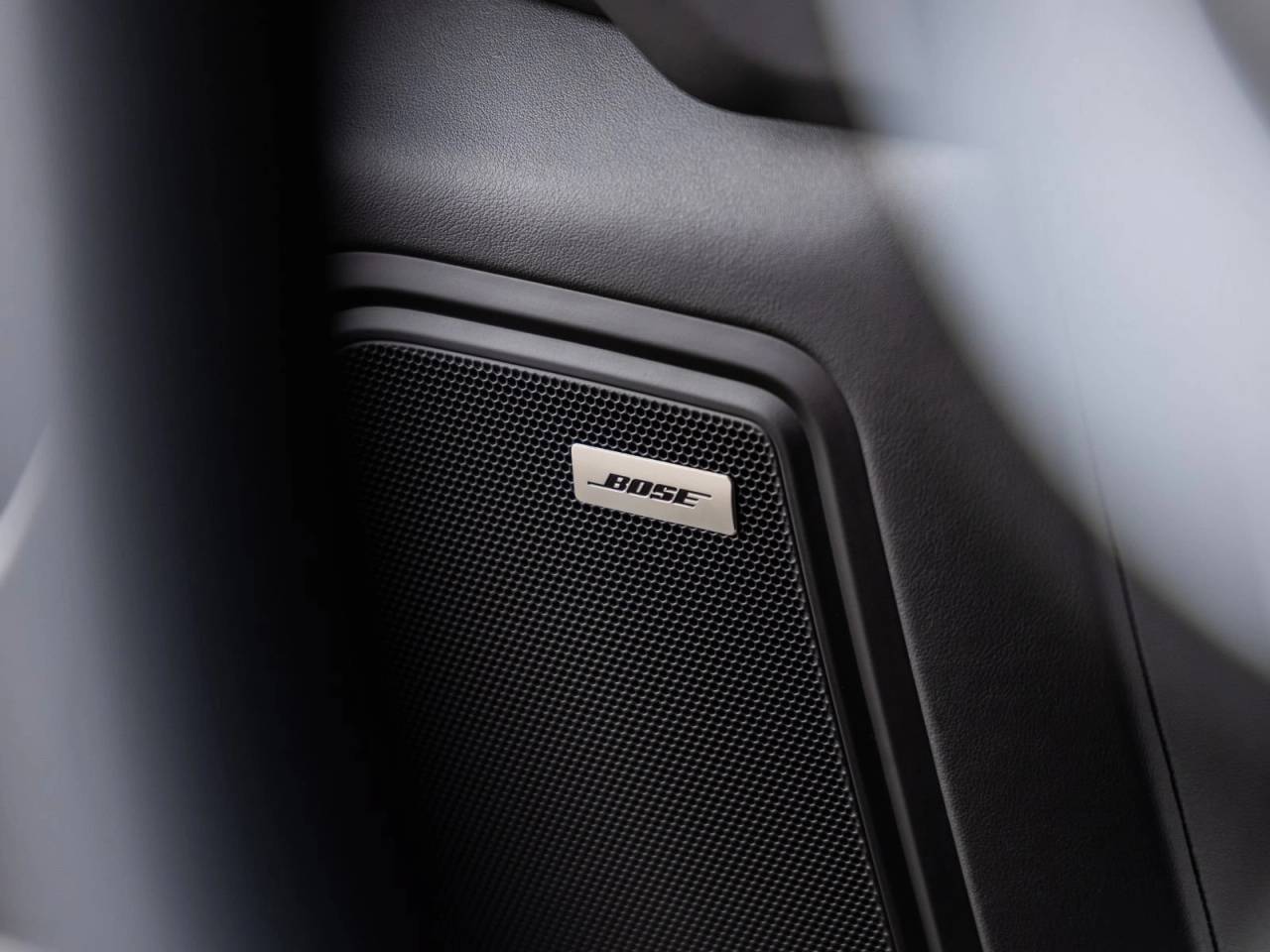 2026 Porsche Macan Macan GTS