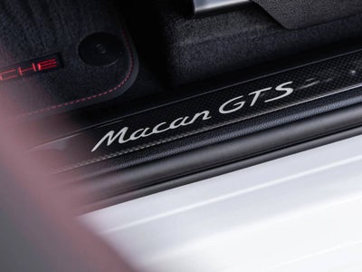 2026 Porsche Macan Macan GTS
