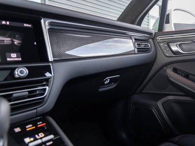 2026 Porsche Macan Macan GTS
