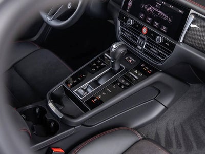 2026 Porsche Macan Macan GTS