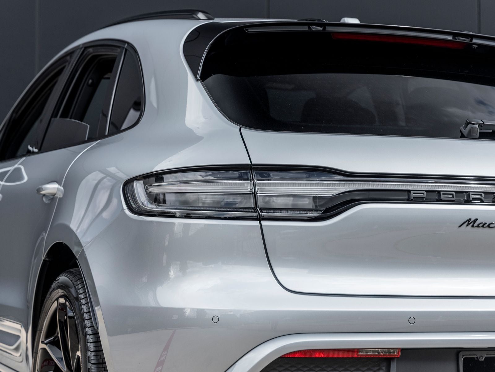 2026 Porsche Macan Macan GTS